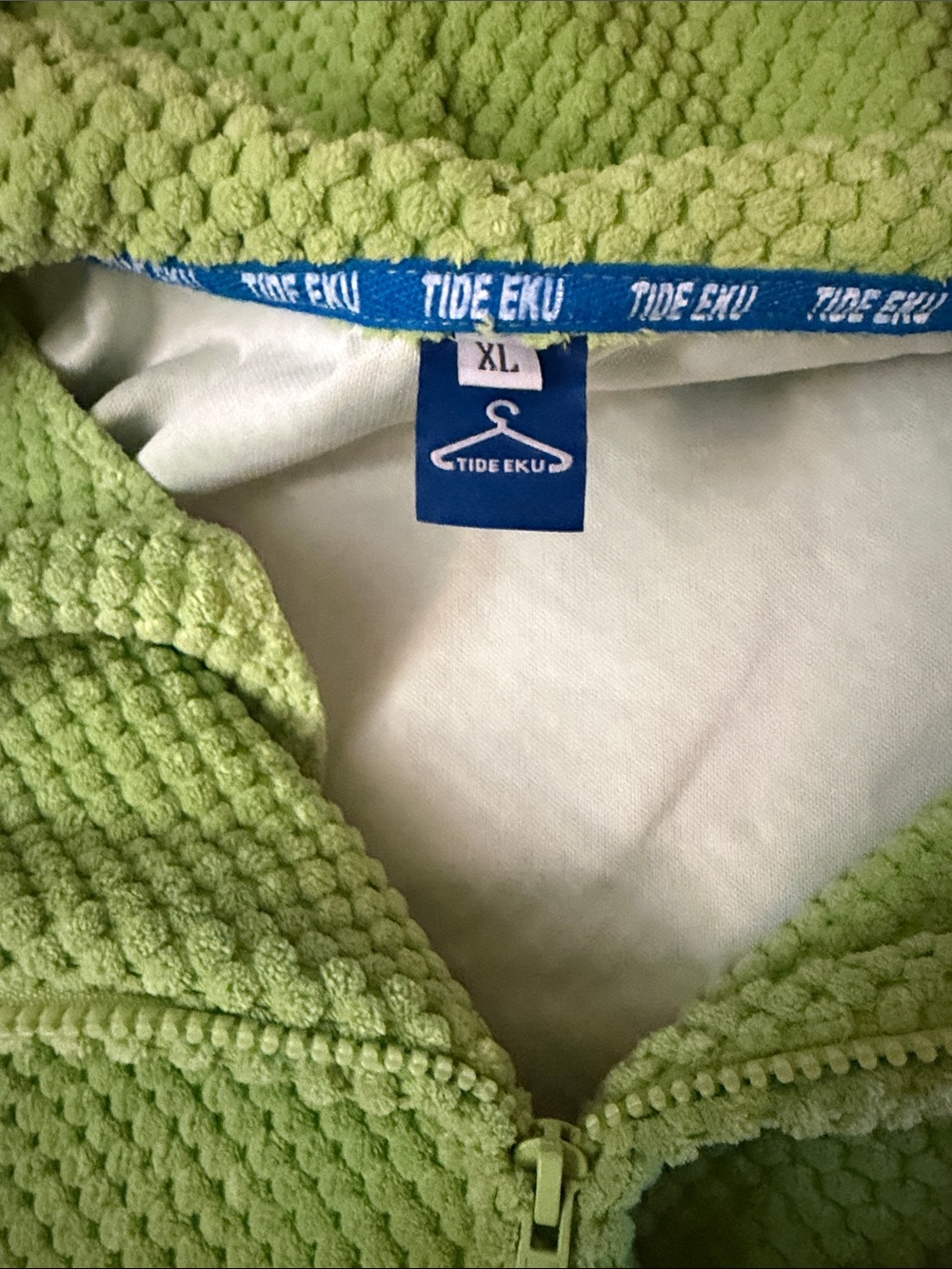 Cozy Lime Plush Hooded Zip-Up Sweatshirt - Picture 2 of 8